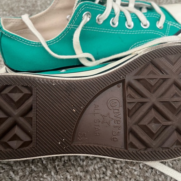 Converse - Picture 4 of 4